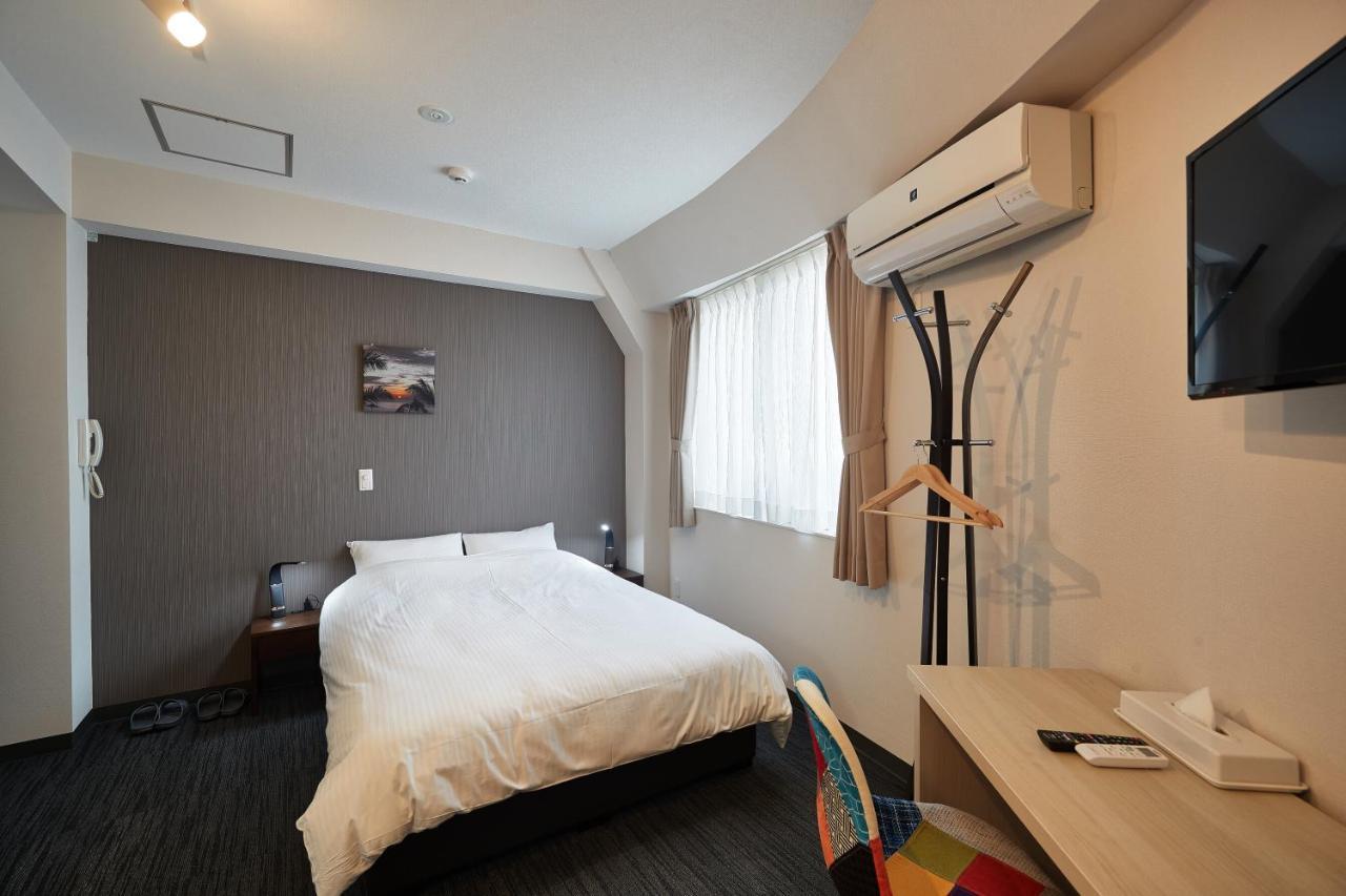 Hotel Wave Наха Экстерьер фото